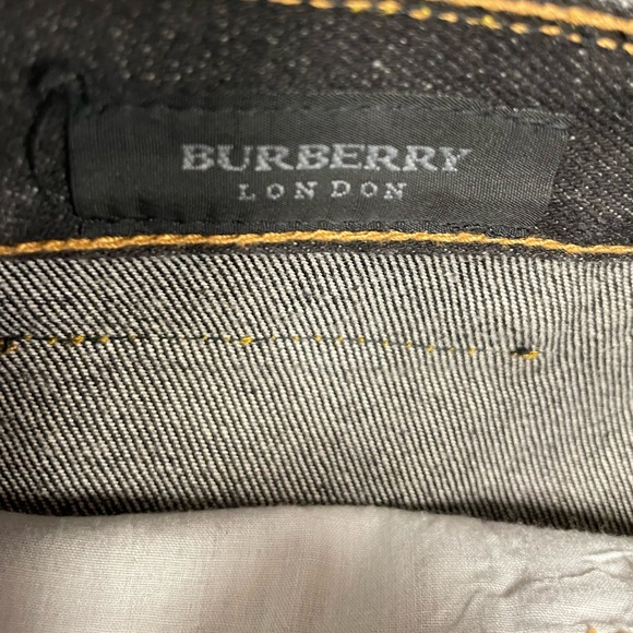 Burberry Jeans Men Size 40. - Picture 5 of 6